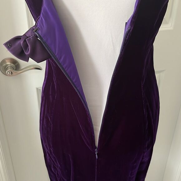 Donna Ricco New York Petite Purple Velvet with Open Back Satin Bows Party Dress - Picture 7 of 11